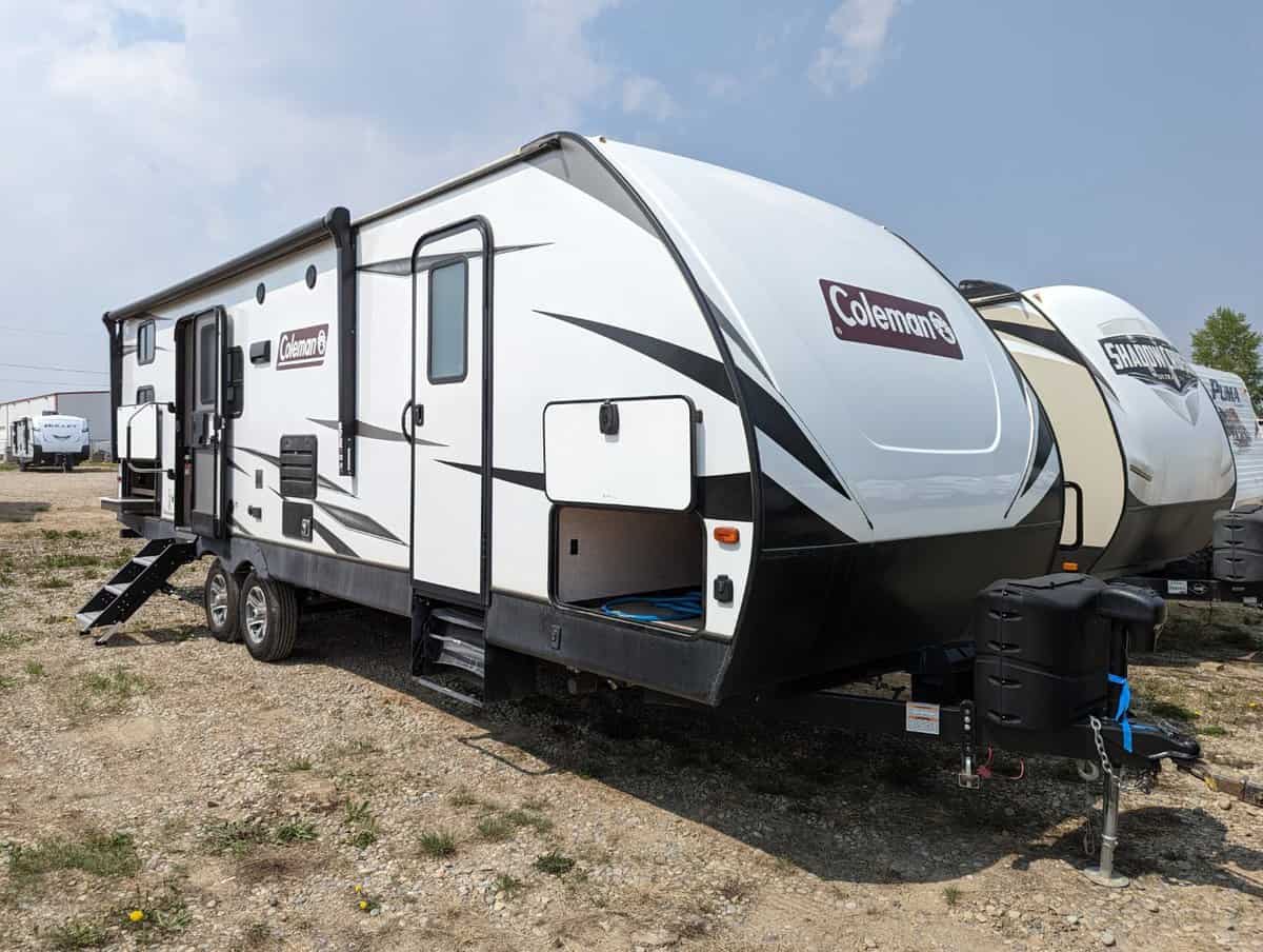 USED 2021 Dutchmen COLEMAN LIGHT 2755BH